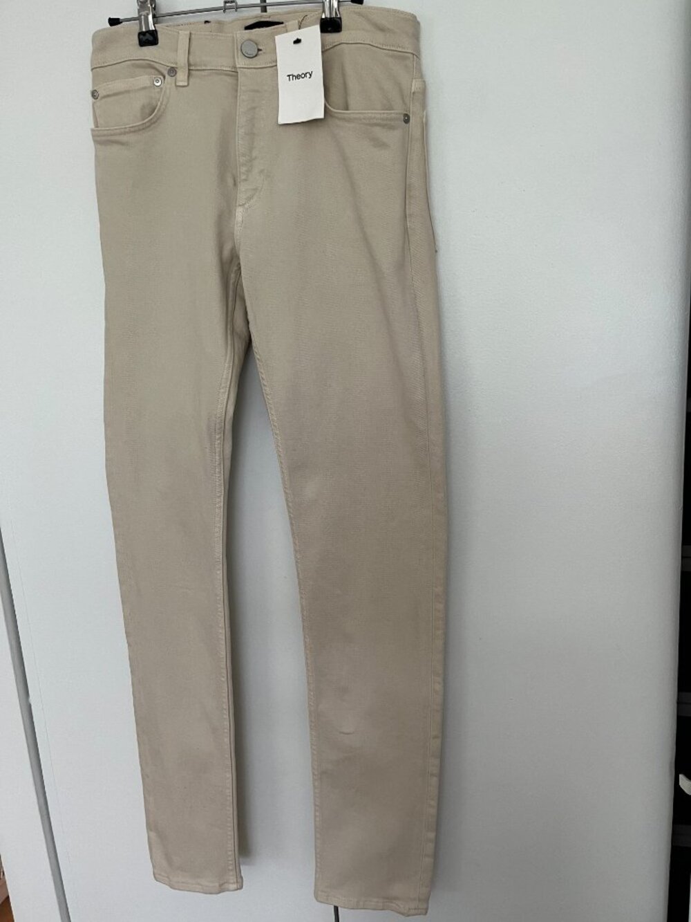 $195 Theory Mens Slim Demin Jeans 28 in 'Sand' light beige NWT - Picture 7 of 16